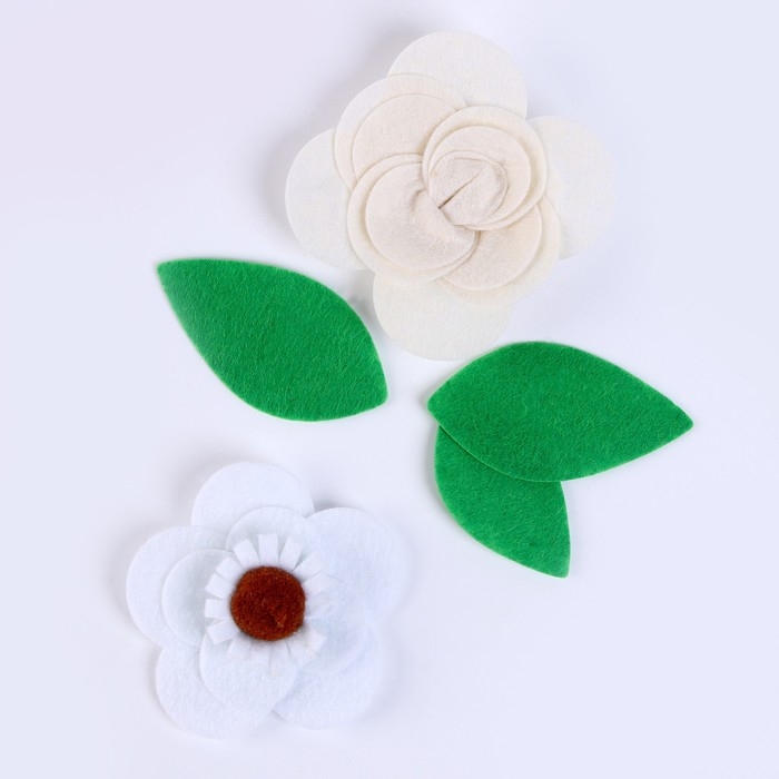 Набор для творчества: декор из фетра и набор бусин «Цветочные игры» Набор для творчества: декор из фетра и набор бусин «Цветочные игры»