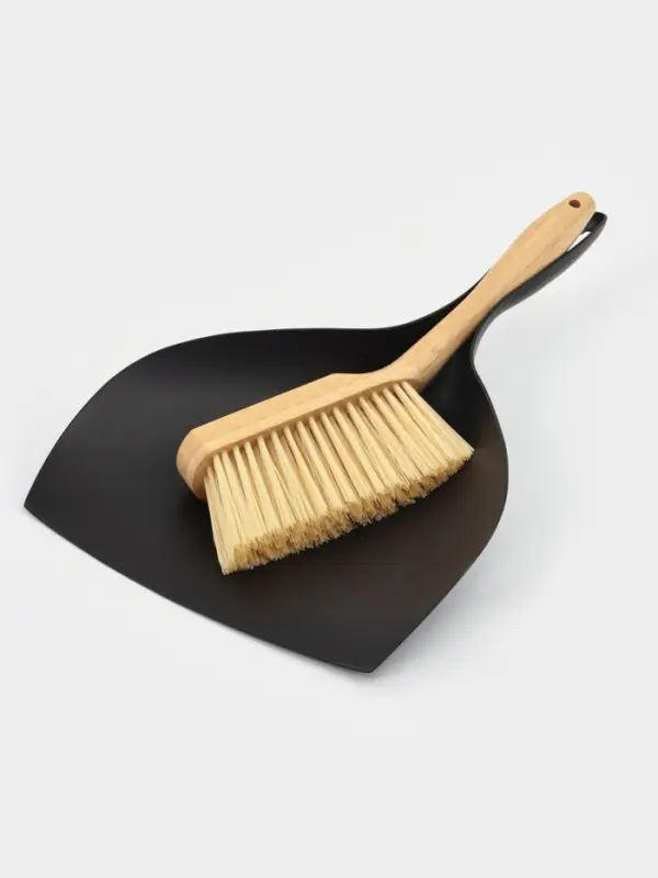 Щётка с совком Доляна Meli, бамбуковая ручка, 37&times;24 см, чёрная