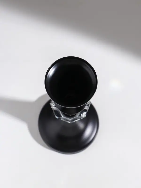 Подсвечник стекло, металл на 1 свечу  Подсвечник стекло, металл на 1 свечу "Кристалл. Классика" чёрный d=5 см 9,5х9,5х24 см