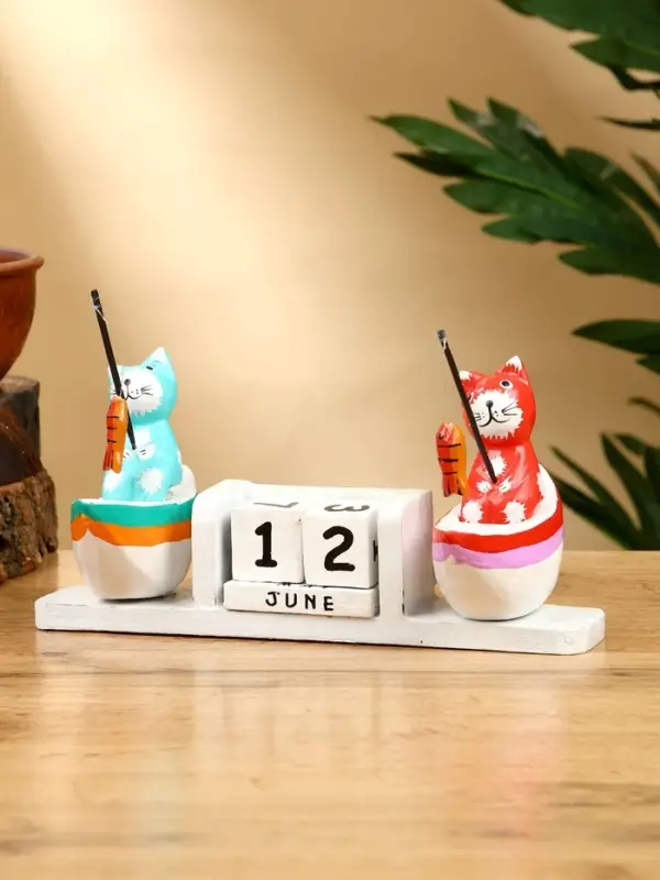 Календарь настольный «Котики рыбаки», 19×10×10 см, дерево