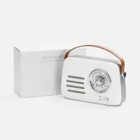 Bluetooth-колонка с радио Retronica, белая