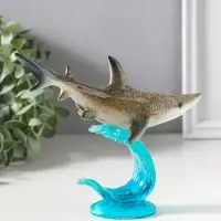 Сувенир полистоун лак "Акула на волне" 16,5х7,7х15,3 см