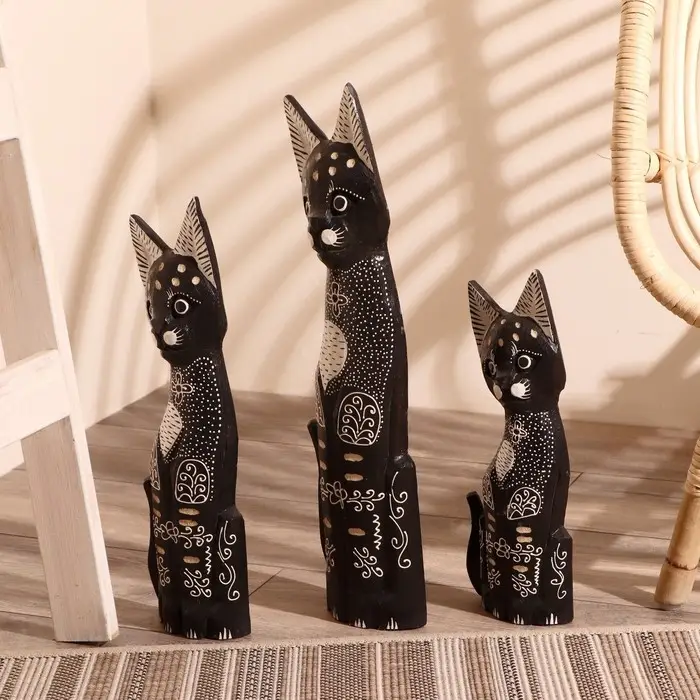 Сувенир &laquo;Кошки расписанные серебром&raquo;, набор 3 шт., h=30 см, h=40 см, h=50 см, дерево