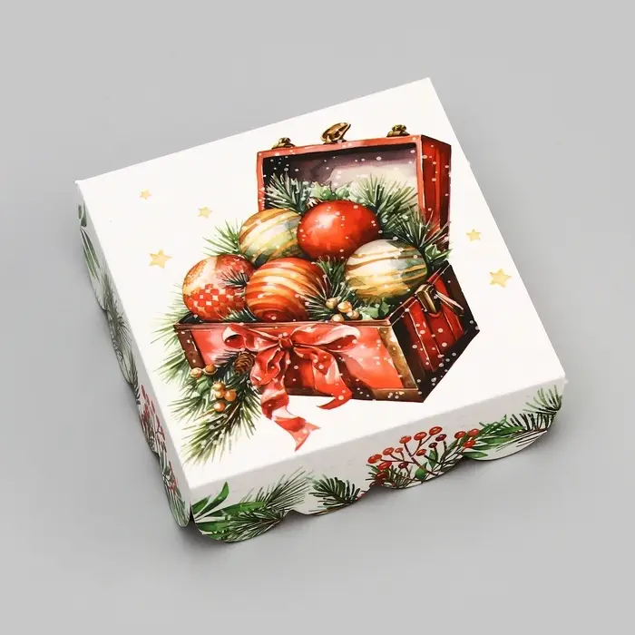 Коробка для печенья, «Сундучок с подарками», 9×9×3 см, Новый год Коробка для печенья, «Сундучок с подарками», 9×9×3 см, Новый год