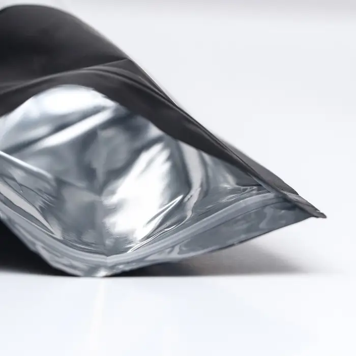 Пакет дой-пак, матовый, чёрный с окном, 12×20×4 см Пакет дой-пак, матовый, чёрный с окном, 12×20×4 см