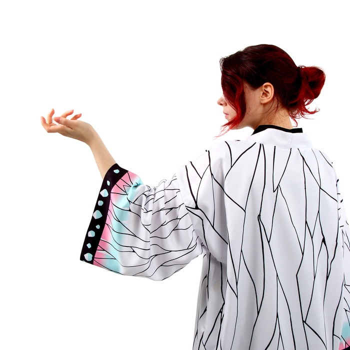 Карнавальное хаори «Демонический клинок», р. 44-46 (M), цвет белый Карнавальное хаори «Демонический клинок», р. 44-46 (M), цвет белый