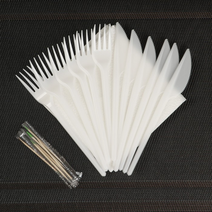 Набор пластиковой одноразовой посуды на 6 персон «Шашлычный №3», цвет белый Набор пластиковой одноразовой посуды на 6 персон «Шашлычный №3», цвет белый