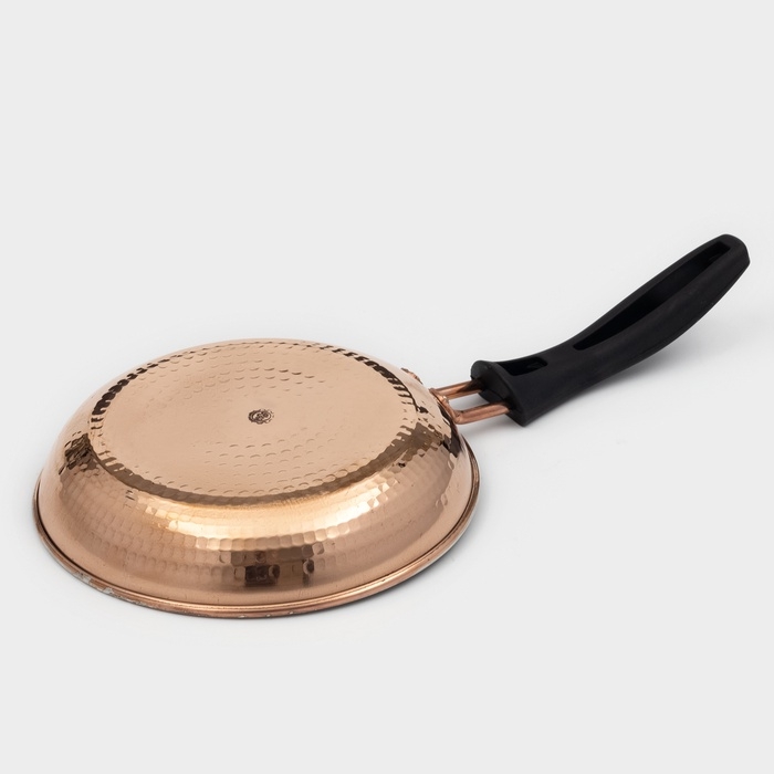 Сковорода медная, 600 мл, d=18 см, 1 сорт Сковорода медная, 600 мл, d=18 см, 1 сорт