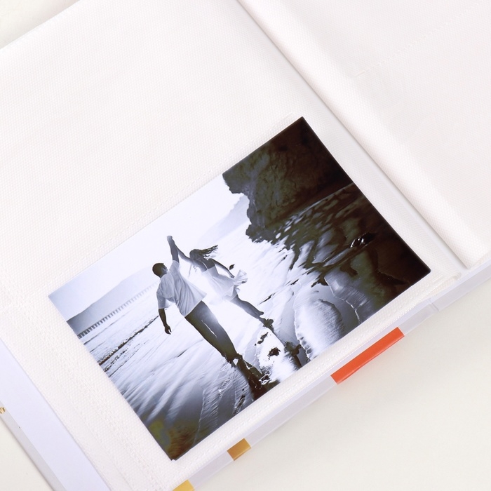 Фотоальбом на 80 фото 10х15 см Фотоальбом на 80 фото 10х15 см "Конь. Арт" в коробке 5х19х23 см