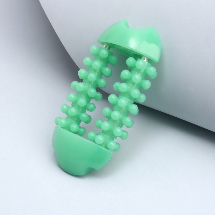 Массажёр для рук и ног, 14 колёс, 10, 5 5 см, цвет зелёный Массажёр для рук и ног, 14 колёс, 10, 5 5 см, цвет зелёный