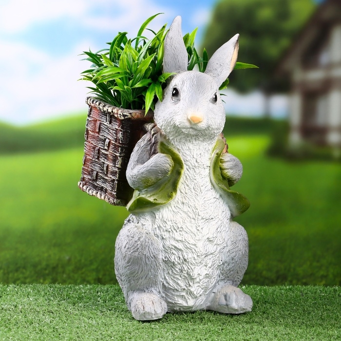 Фигурное кашпо  Фигурное кашпо "Заяц с корзиной" серый, 19х14х32см