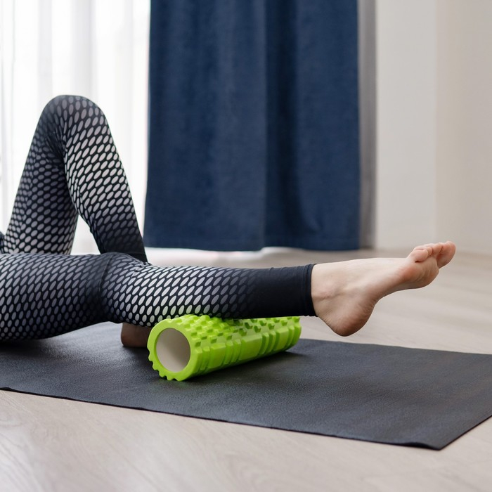 Ролик массажный Sangh, 30х10 см, цвет зелёный Ролик массажный Sangh, 30х10 см, цвет зелёный