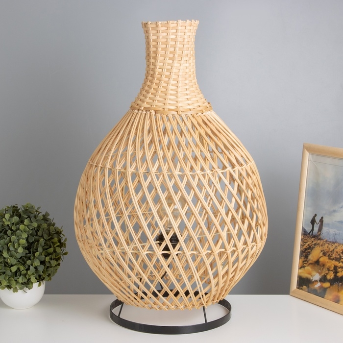 Светильник настольный из ротанга Светильник настольный из ротанга "Изящный" 1х120Вт, Е27, 35х35х60 см