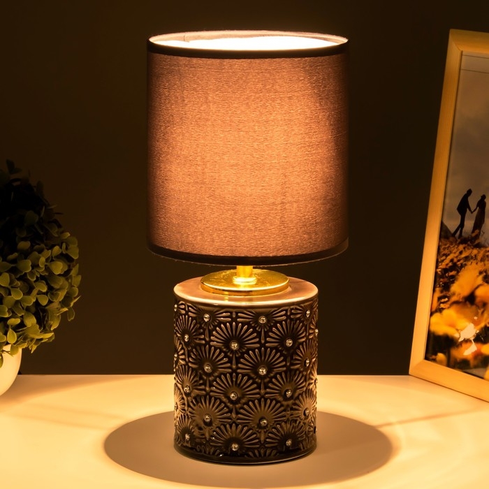 Настольная лампа Катрина E14 40Вт черный 15,5х15,5х33 см RISALUX Настольная лампа Катрина E14 40Вт черный 15,5х15,5х33 см RISALUX