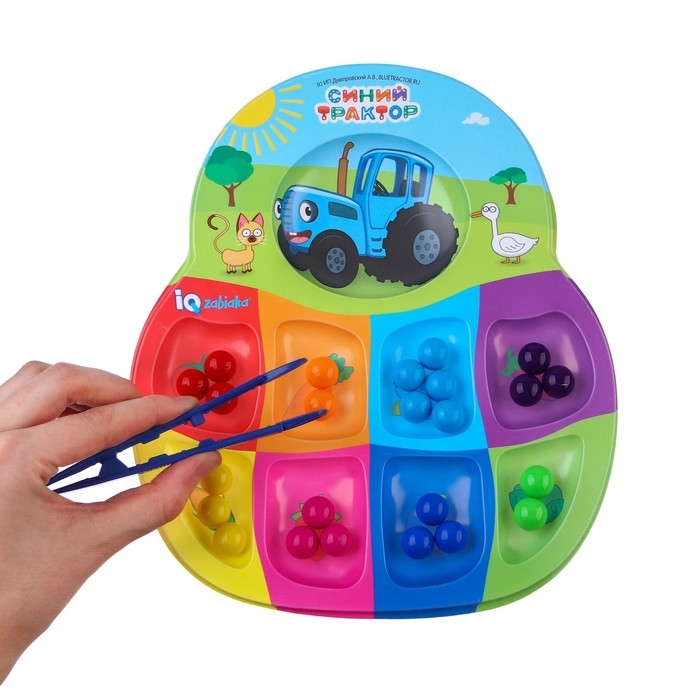 Сортер на 8 цветов «Синий трактор: Весёлые бусинки», с пинцетом, по методике Монтессори Сортер на 8 цветов «Синий трактор: Весёлые бусинки», с пинцетом, по методике Монтессори