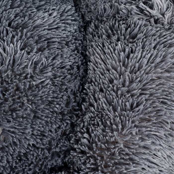 Лежанка для собак и кошек, длинный мех, 80 х 80 х 25 см, серая Лежанка для собак и кошек, длинный мех, 80 х 80 х 25 см, серая