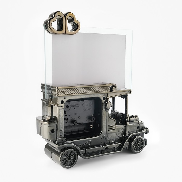 Часы - будильник настольные Часы - будильник настольные "Автомобиль" с фоторамкой, циферблат d-6 см, 15 х 10 см, АА