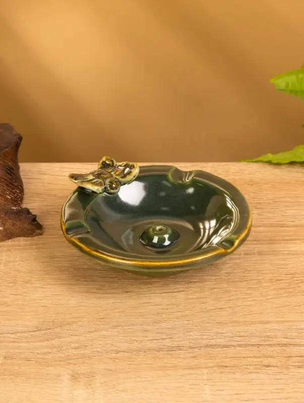 Подставка под благовония  Подставка под благовония "Тарелка с бабочкой" керамика, цв. зелёный, 10х10х3 см