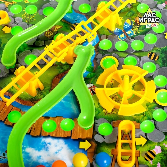 Настольная игра-бродилка «Усатые старты», 3D-поле, 2-4 игрока, 4+ Настольная игра-бродилка «Усатые старты», 3D-поле, 2-4 игрока, 4+