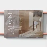 Вешалка для ремней и шарфов LaDо́m Laconique, 11.5&times;23&times;1.1 см, многоуровневая, розовая