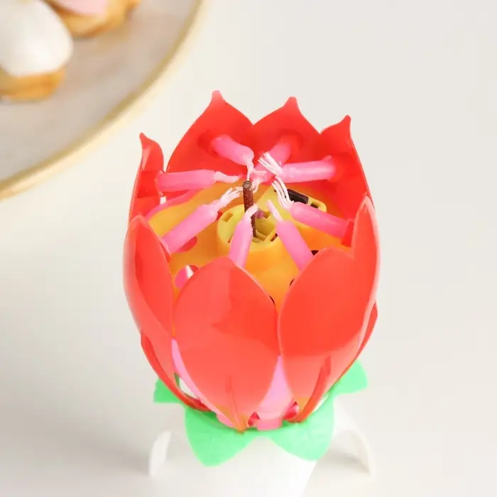 Свеча для торта музыкальная &laquo;Тюльпан&raquo;, красная, 12&times;5 см