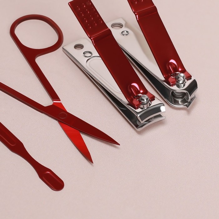 Набор маникюрный, 7 предметов, в футляре, цвет бежевый Набор маникюрный, 7 предметов, в футляре, цвет бежевый