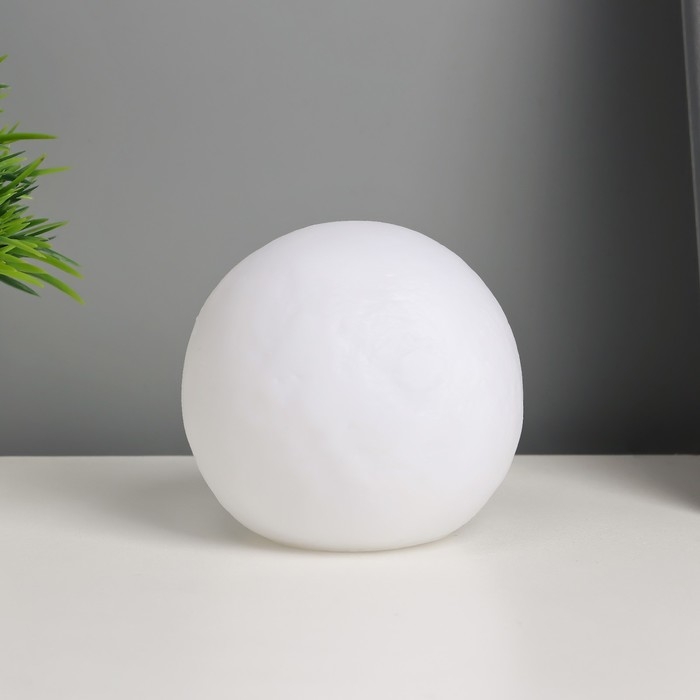 Ночник пластик "Луна белая маленькая" от бат 3LR44 в компл 7,5х7,5х7 см RISALUX