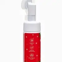 Новогодняя пенка для умывания Sadoer, клубника, 120 мл Новогодняя пенка для умывания Sadoer, клубника, 120 мл