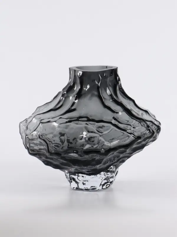 Ваза &laquo;Джино&raquo;, 16&times;19 см, стекло. чёрная