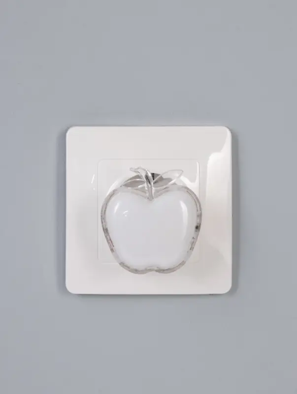 Ночник &laquo;Яблоко&raquo;, 5.5&times;5&times;5 см, пластик