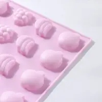 Форма для мармелада Доляна «Фруктовый рай», 22,5×23,5×1,5 см, 25 ячеек, цвет розовый