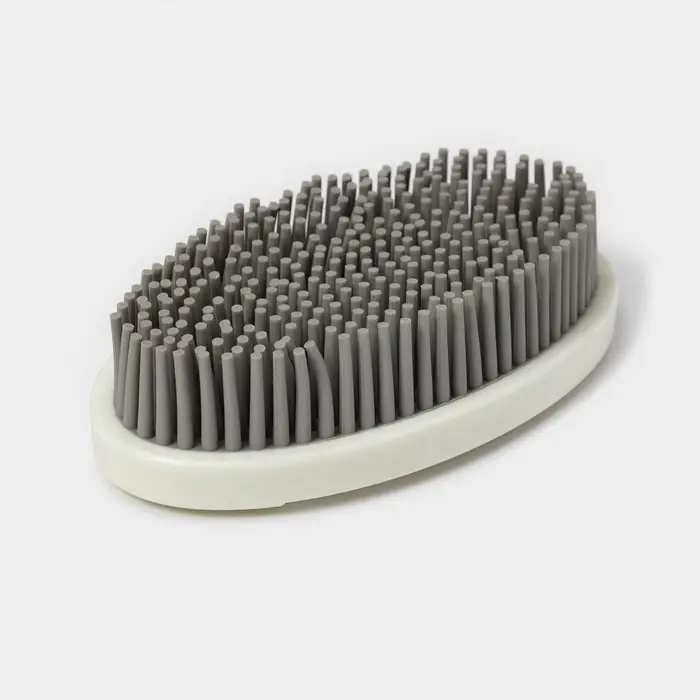 Щётка универсальная Raccoon, 12&times;6.5&times;2.5 см, пластик, TPR ворс, 1.6 см