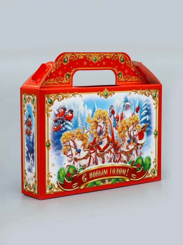 Коробка подарочная новогодняя «Тройка» красная 26×23×7 см Коробка подарочная новогодняя «Тройка» красная 26×23×7 см
