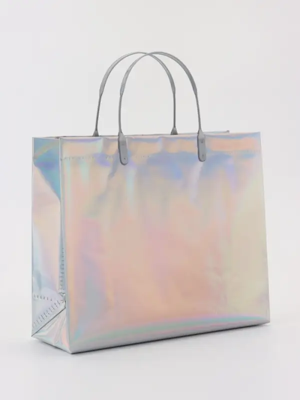 Пакет подарочный ПВХ, голография, серебро, пластиковая ручка, 26×22.5×10 см Пакет подарочный ПВХ, голография, серебро, пластиковая ручка, 26×22.5×10 см
