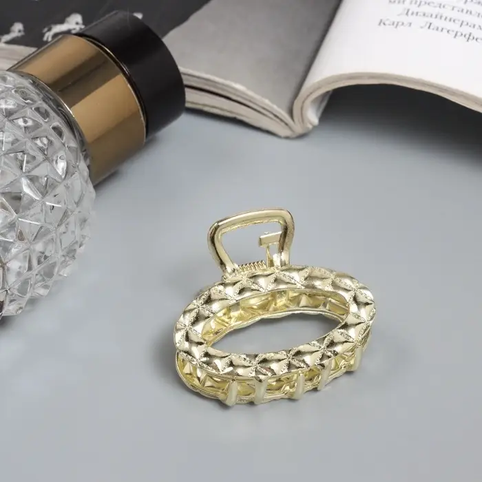 Крабик для волос &laquo;Карэн&raquo;, овал, 4 см, золотистый