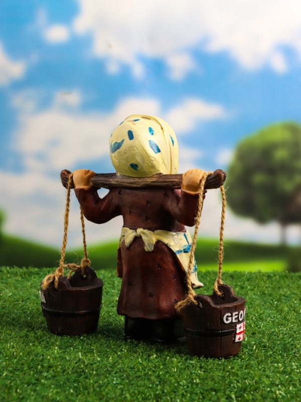 Садовая фигура  Садовая фигура "Бабушка с ведрами" 20х7х19см