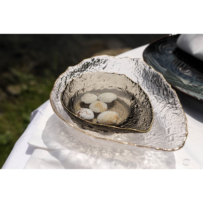 Салатник стеклянный фигурный «Ракушка», 930 мл, 23,5×17,5×7 см Салатник стеклянный фигурный «Ракушка», 930 мл, 23,5×17,5×7 см