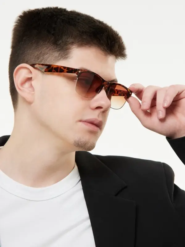 Очки солнцезащитные женские &laquo;OneSun. Леопардовый принт&raquo;, uv 400, дужка 14.5 см, ширина 14 см, 4.5&times;6 см, флекс-дужки