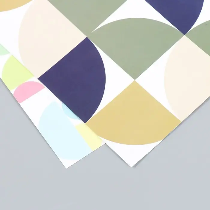 Бумага для скрапбукинга двусторонняя "Змейка и яркие круги" плотность 180 гр 30,5х32 см