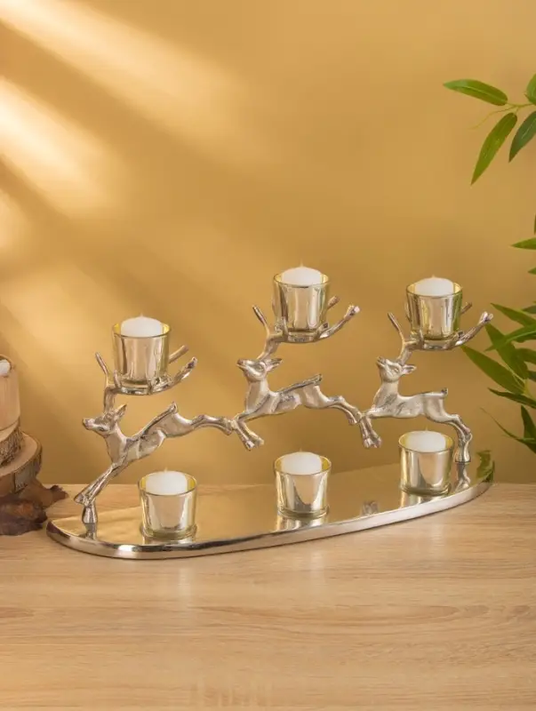 Сувенир Сувенир "Северные олени" 51х11,5х21,5 см, алюминий