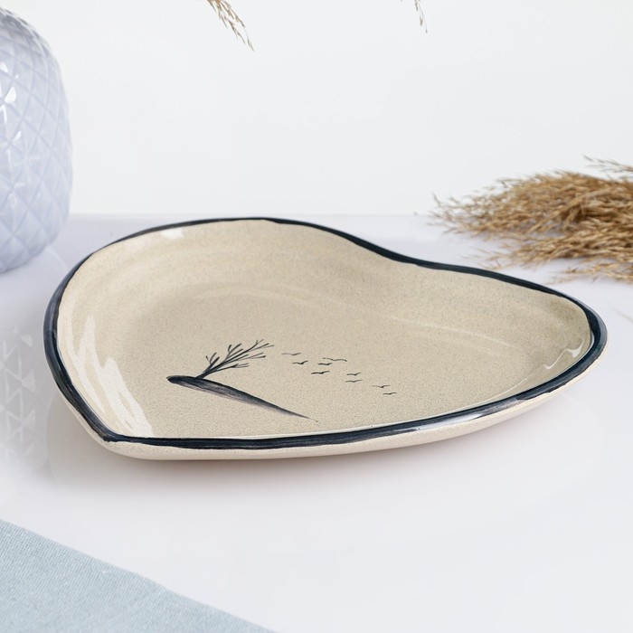 Тарелка Тарелка "Сердце" 23х22см, лирика