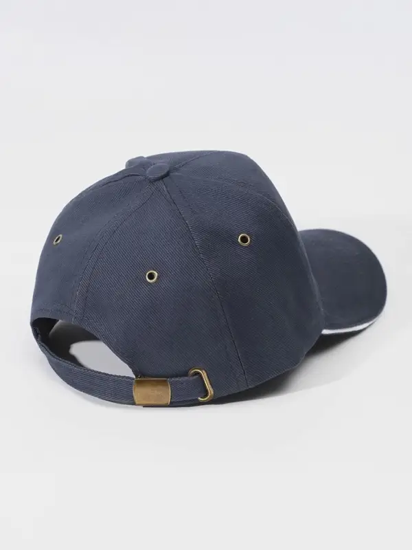 Застёжка для кепки, с люверсом, 2×2 см, цвет бронзовый