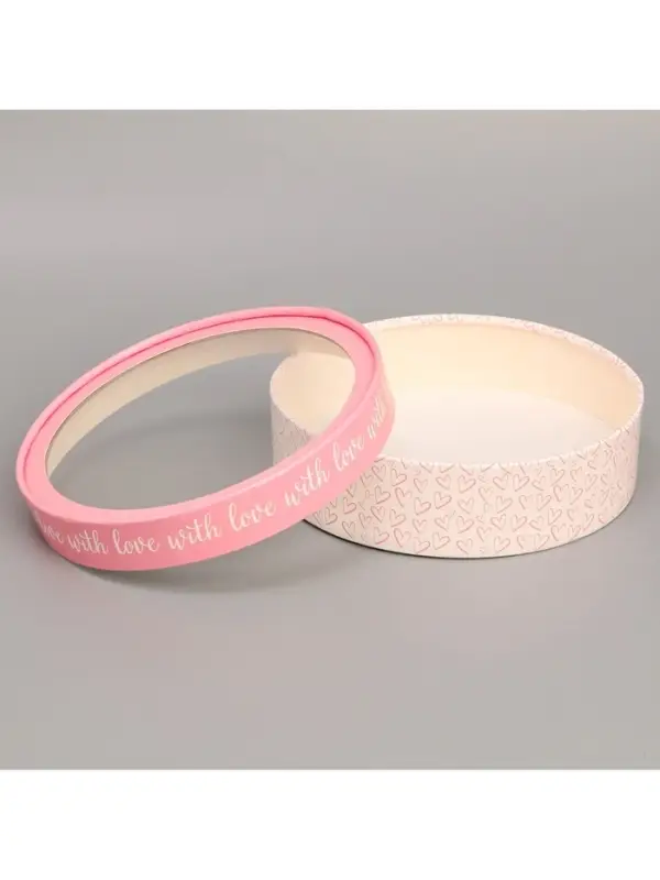 Коробка для макарун, кондитерская упаковка тубус с окном With love 20&times;20&times;5 см