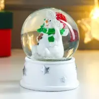 Снежный шар новогодний стеклянный &laquo;Снеговик в шапке-ушанке, с ёлкой&raquo;, d=6.5 см, 8&times;6.5&times;6.5 см