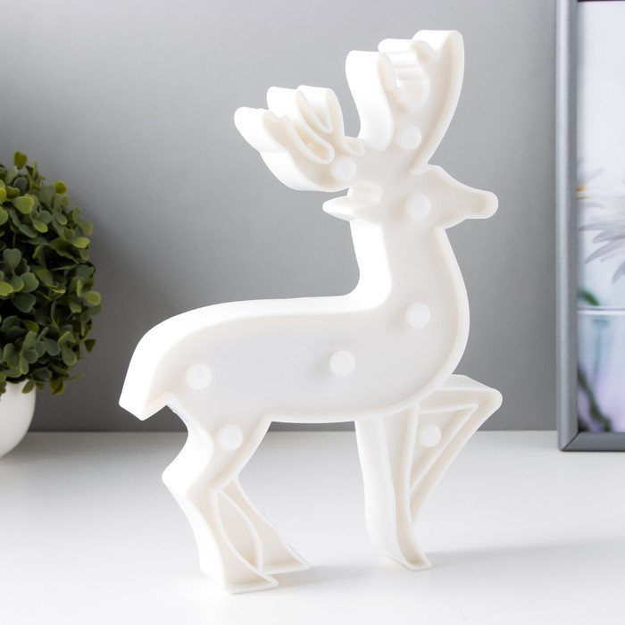 Ночник Ночник "Олененок" 8хLED батарейки 2хАА белый 18,5х3,5х25 см RISALUX