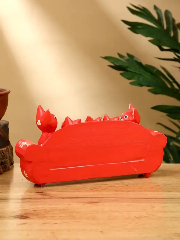 Сувенир Сувенир "Кошачье семейство" дерево 20х5х10 см, цв. красный