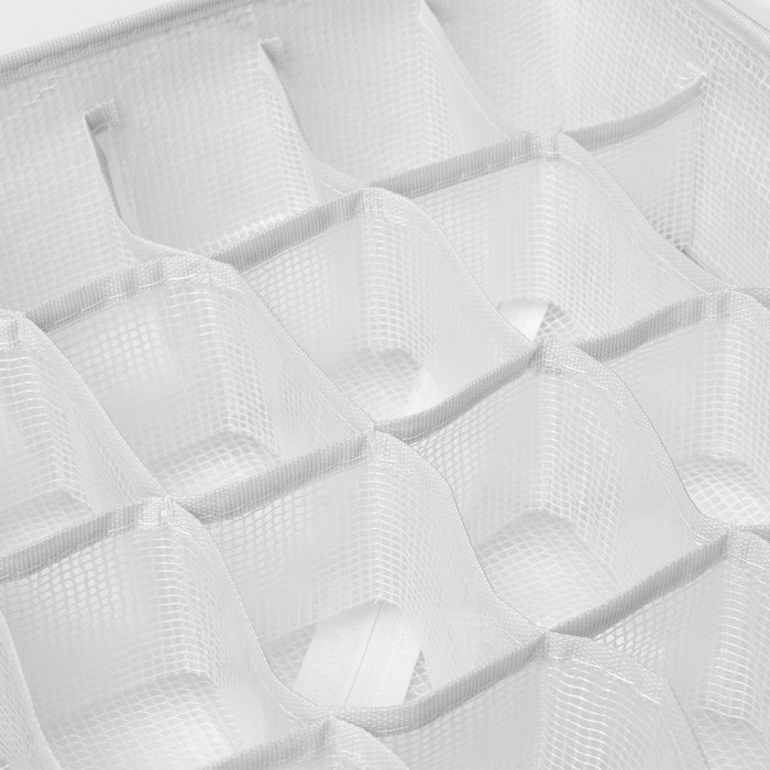 Органайзер для хранения белья LaDо́m, 24 ячейки, 32×32×10 см, цвет белый Органайзер для хранения белья LaDо́m, 24 ячейки, 32×32×10 см, цвет белый