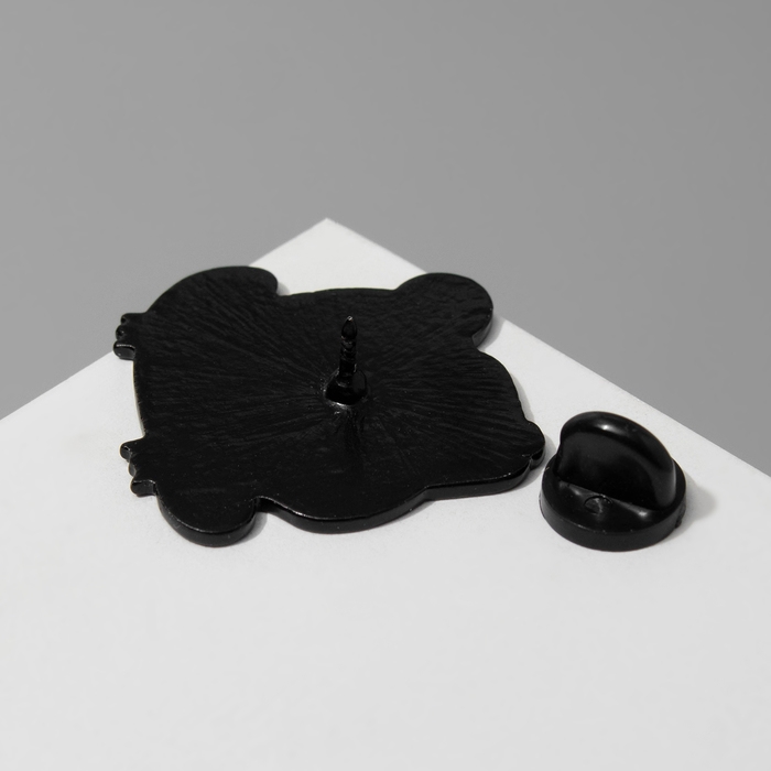 Значок Значок "Лягушка" фотограф, цвет зелёный в чёрном металле