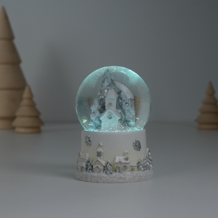 Сувенир полистоун водяной шар свет Сувенир полистоун водяной шар свет "Белоснежный ангел-музыкант" МИКС 4,5х4,5х6,5 см