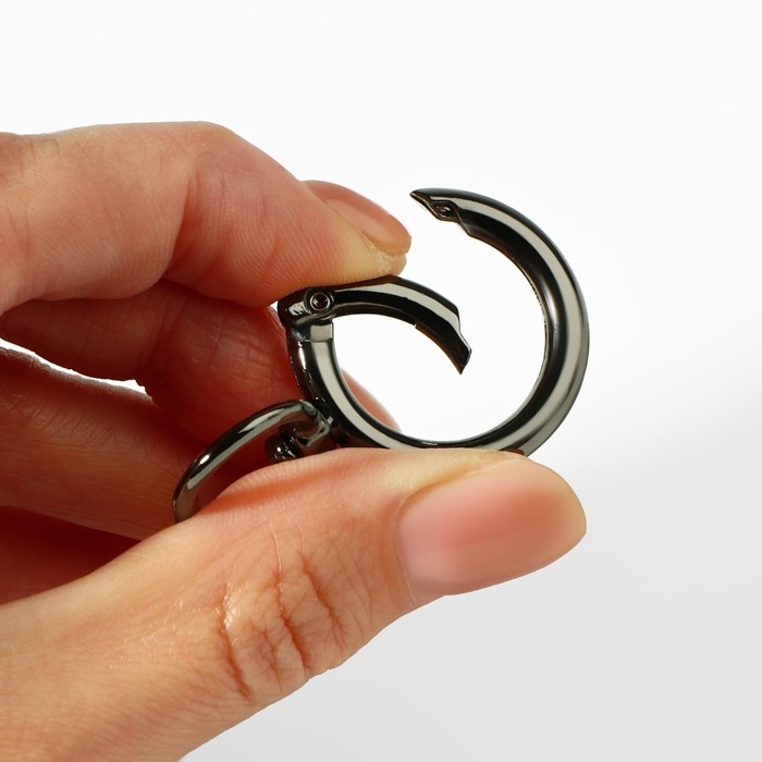 Кольцо-карабин, 43 мм, d = 27/19 мм, толщина - 4,5 мм, с креплением 20 × 3 мм, 5 шт, цвет чёрный никель Кольцо-карабин, 43 мм, d = 27/19 мм, толщина - 4,5 мм, с креплением 20 × 3 мм, 5 шт, цвет чёрный никель